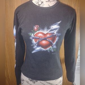 Med. Black Graphic Long Sleeve Top